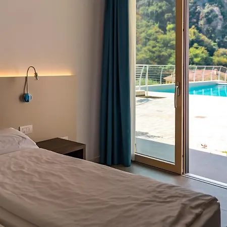 Hotel Garni' Foci 3*